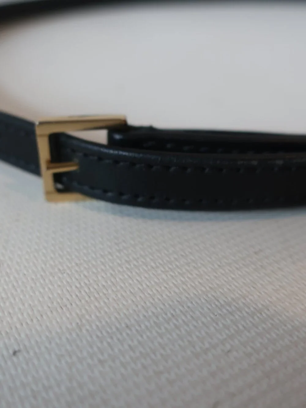 Womens Elie Saab Black Gold Buckle Leather Thin Skinny Waist Belt EU/38 US/S